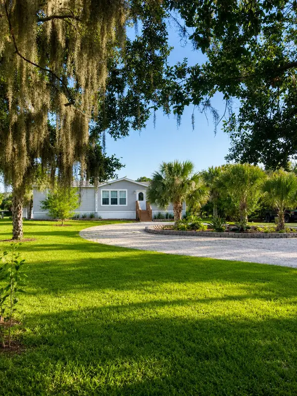 15136 NW 292nd Street, Okeechobee, FL 34972