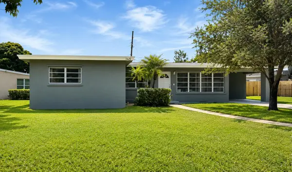 145 Greenbrier Drive, Palm Springs, FL 33461