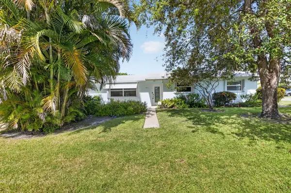 1205 SW 1st Street, Boynton Beach, FL 33435