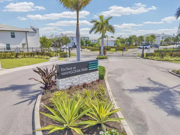 5659 Enclave Drive, Mangonia Park, FL 33407