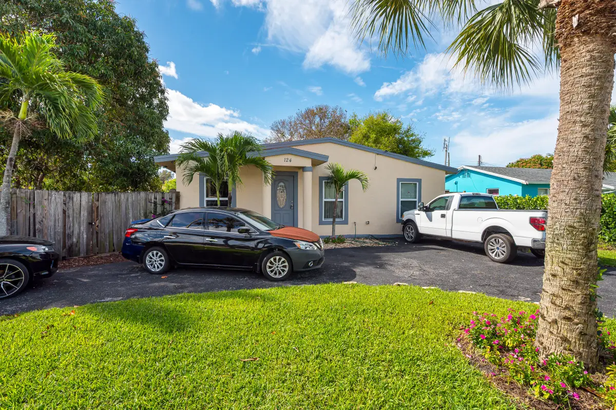 124 SW 10th Avenue, Boynton Beach, FL 33435 - #1