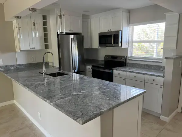 230 NE 26th Avenue #207, Boynton Beach, FL 33435