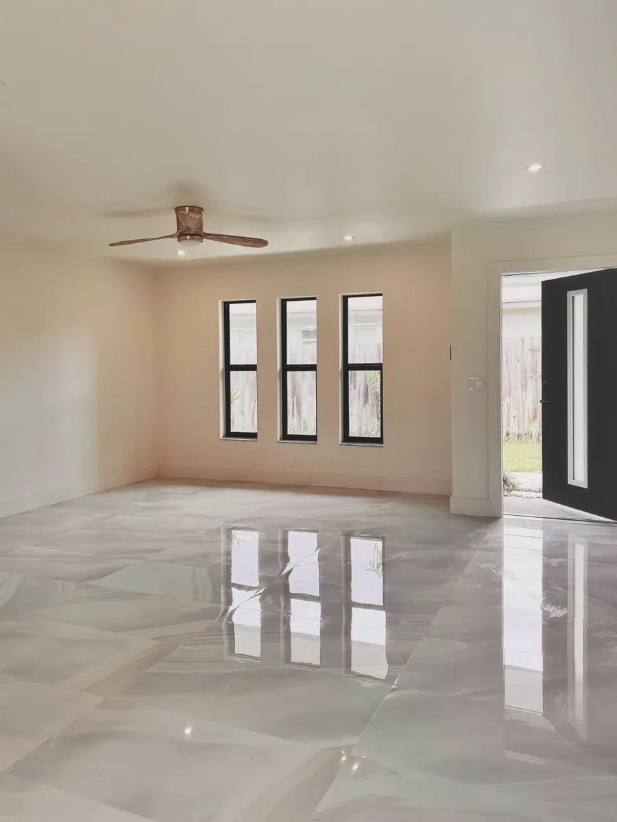 9287 Sunrise Drive, West Palm Beach, FL 33403 - #3