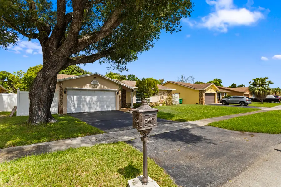 3750 NW 73rd Avenue, Lauderhill, FL 33319 - #3
