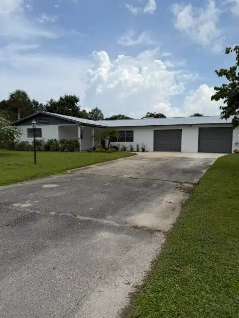 1315 Parkland Boulevard, Fort Pierce, FL 34982 - #1