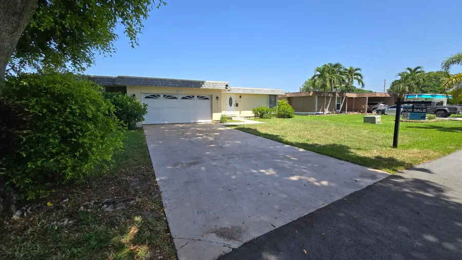 6311 NW 71st Avenue, Tamarac, FL 33321 - #3