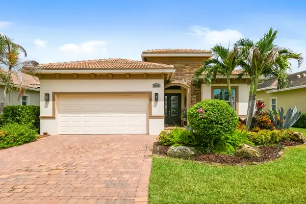 8864 SW Montova Way, Port St Lucie, FL 34987