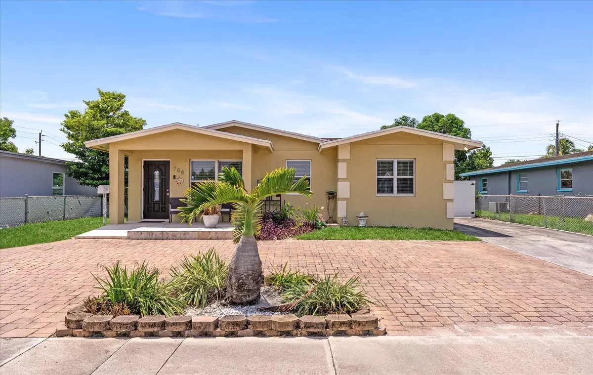 708 Hillcrest Boulevard, West Palm Beach, FL 33405 - #1