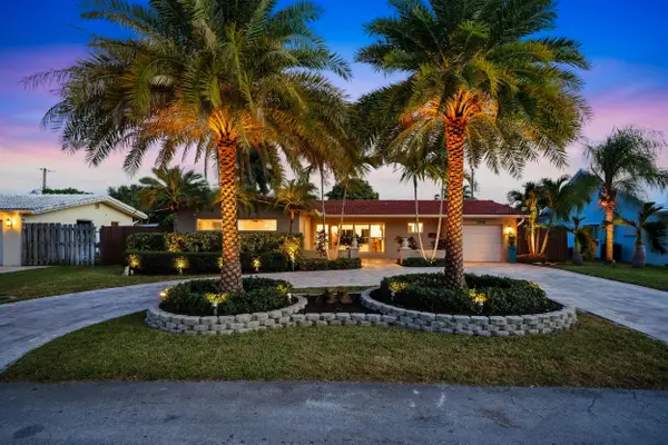 2010 NE 31st Street, Lighthouse Point, FL 33064