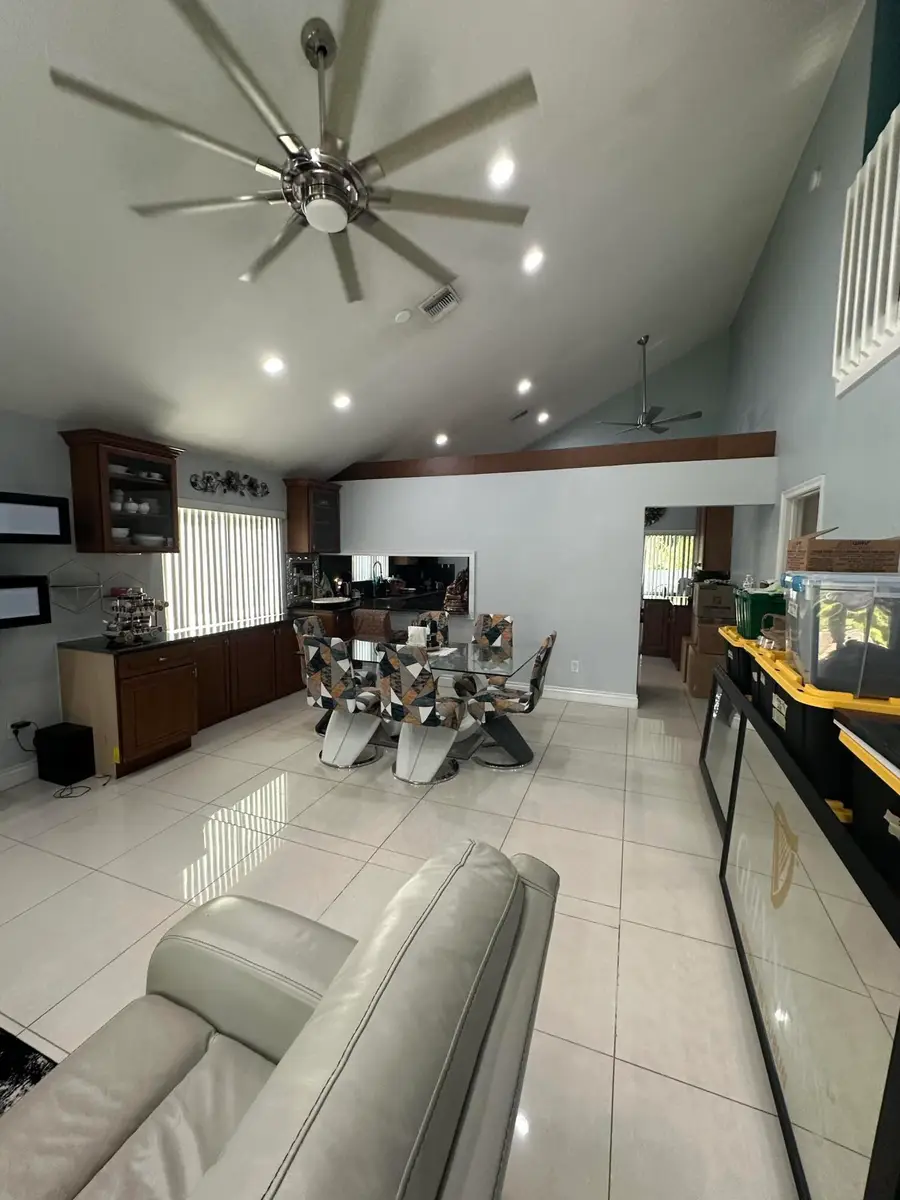8 Elton Place, Boynton Beach, FL 33426 - #3