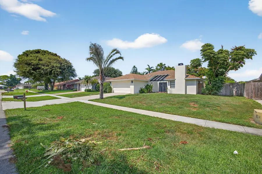 1202 Essex Drive, Wellington, FL 33414 - #2