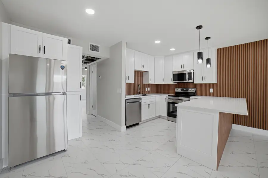 350 Farnham Q #350, Deerfield Beach, FL 33442 - #3