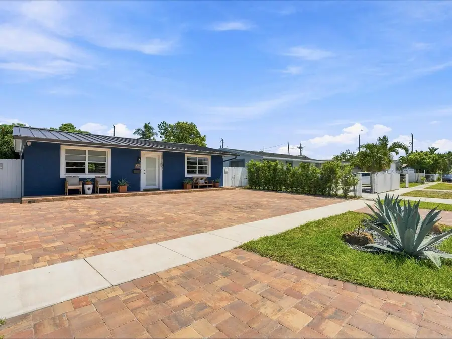 363 E 62nd Street, Hialeah, FL 33013 - #3