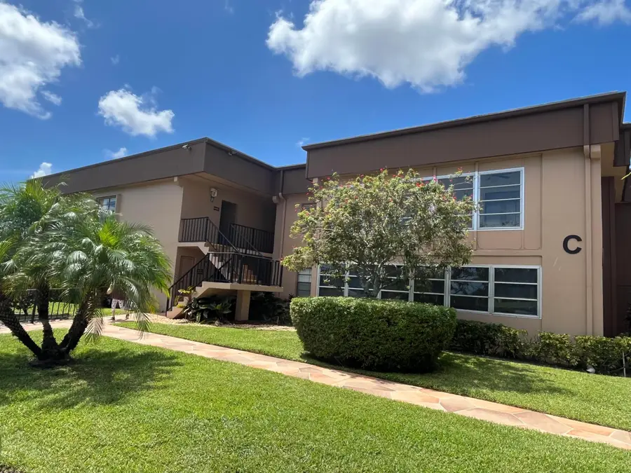 125 Piedmont C, Delray Beach, FL 33484 - #2