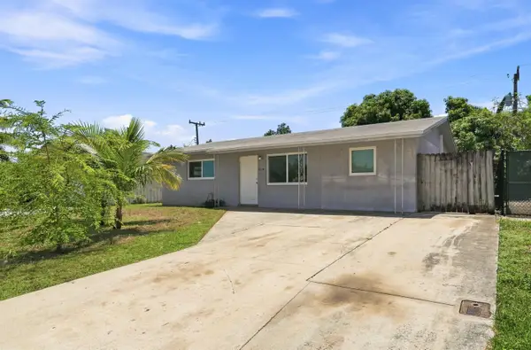 1010 Pinetree Drive, Lantana, FL 33462
