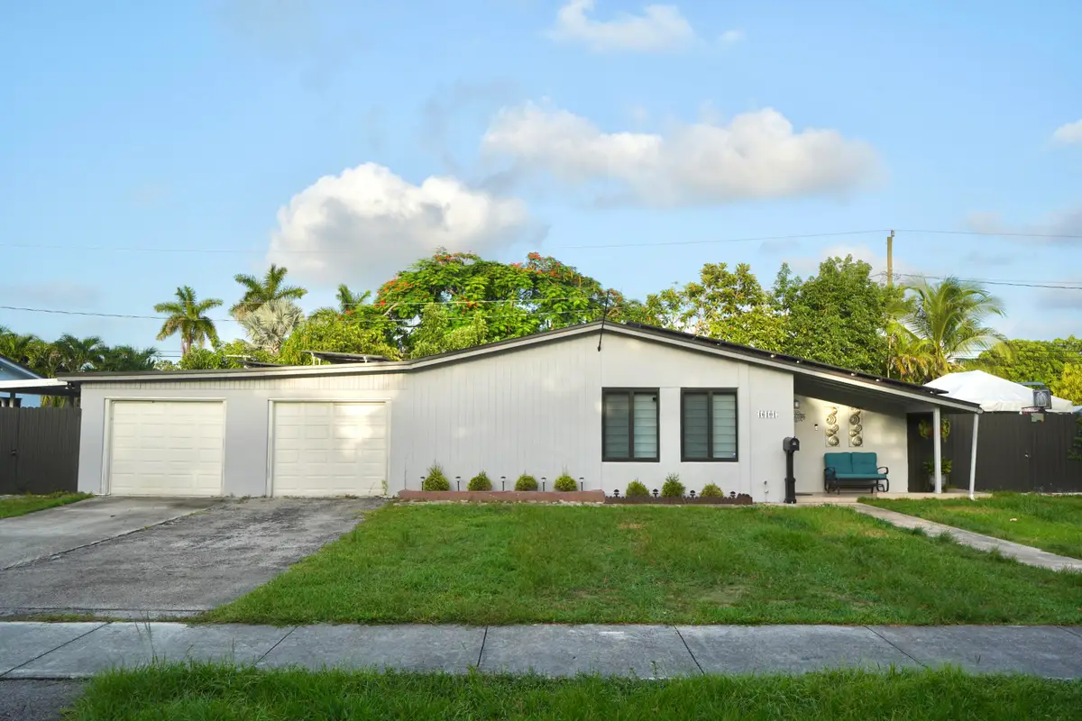 16101 SW 98th Avenue, Miami, FL 33157 - #1