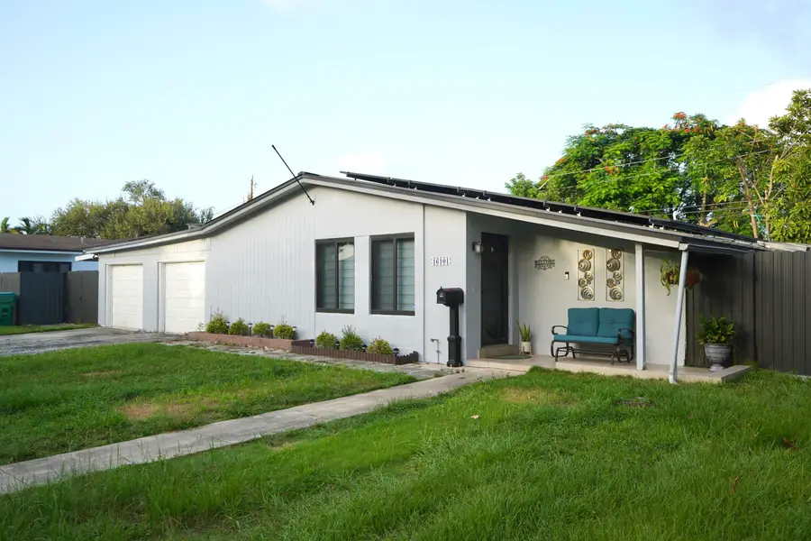 16101 SW 98th Avenue, Miami, FL 33157 - #2