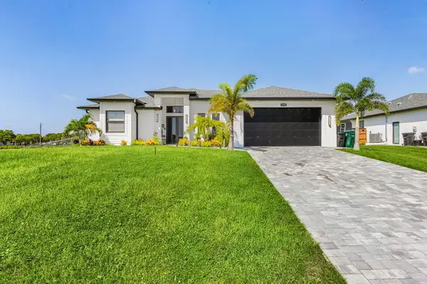 1202 NE 21st Avenue #1202, Cape Coral, FL 33909