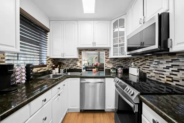 6300 NW 62nd Street #101, Tamarac, FL 33319
