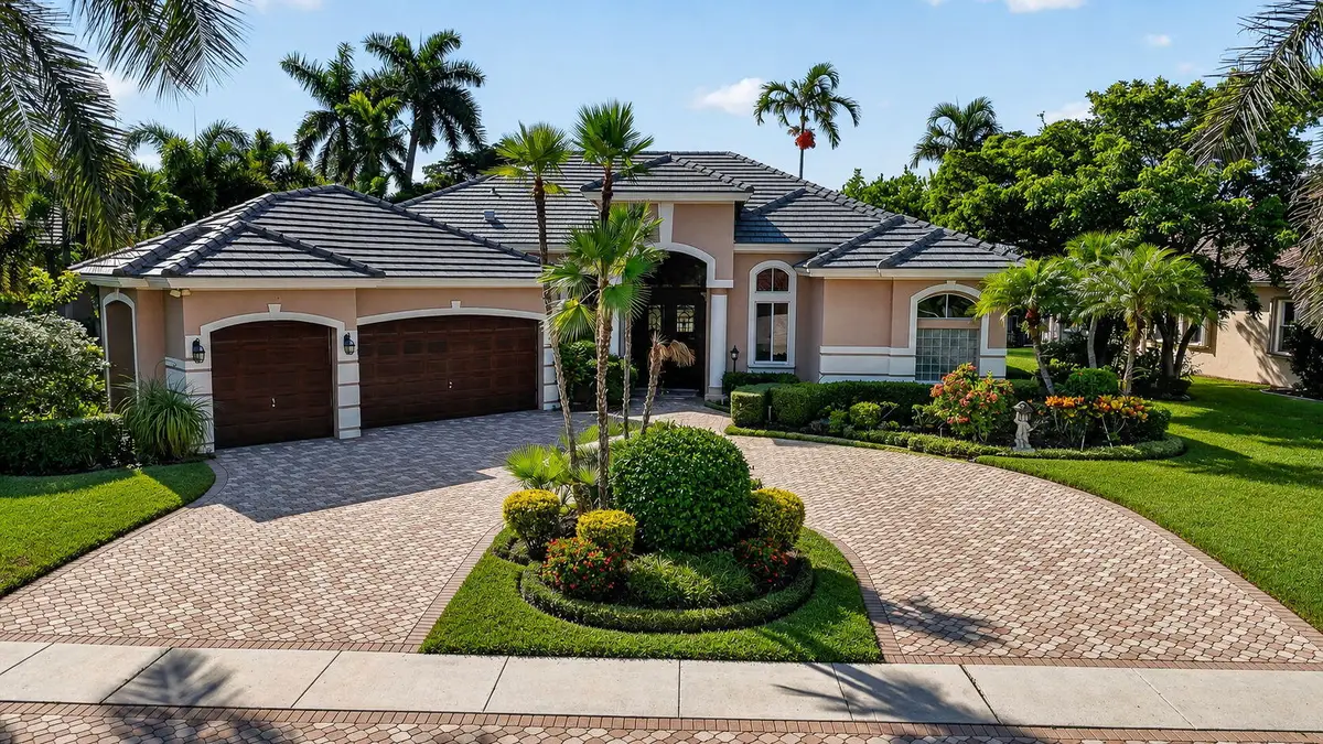 8100 Muirhead Circle, Boynton Beach, FL 33472 - #1