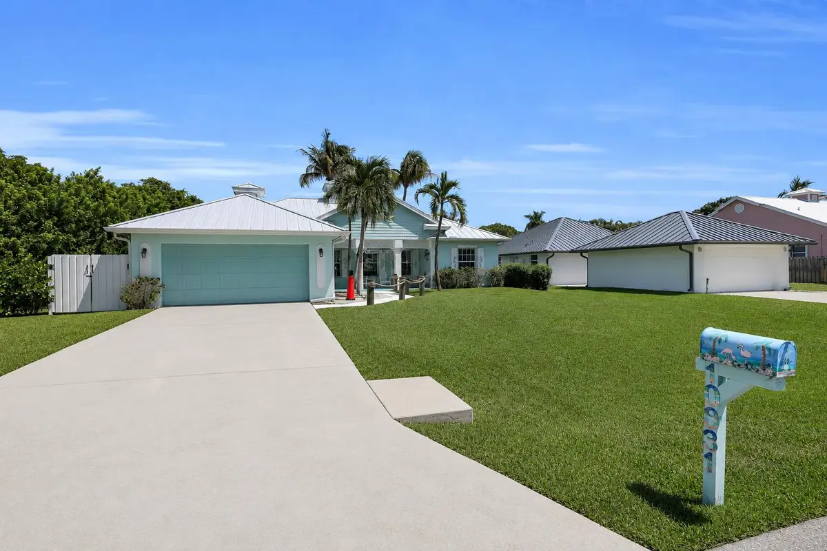 10831 SE Pinegrove Street, Tequesta, FL 33469 - #1
