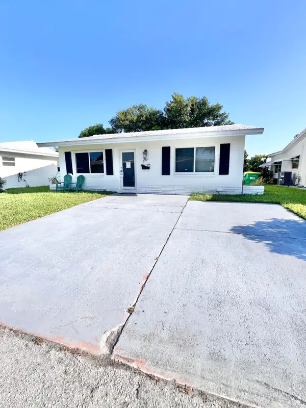 6711 NW 72nd Street, Tamarac, FL 33321