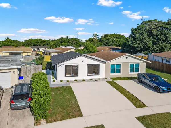 5937 Caribbean Boulevard, West Palm Beach, FL 33407