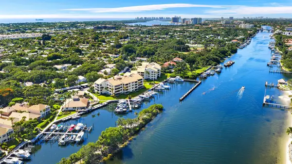 0 Oak Harbour Drive, Juno Beach, FL 33408