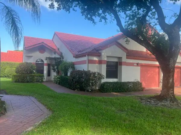 7548 Lexington Club Boulevard #Apt A, Delray Beach, FL 33446