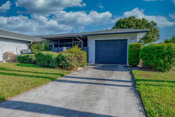 1706 N Dovetail Drive #H, Fort Pierce, FL 34982