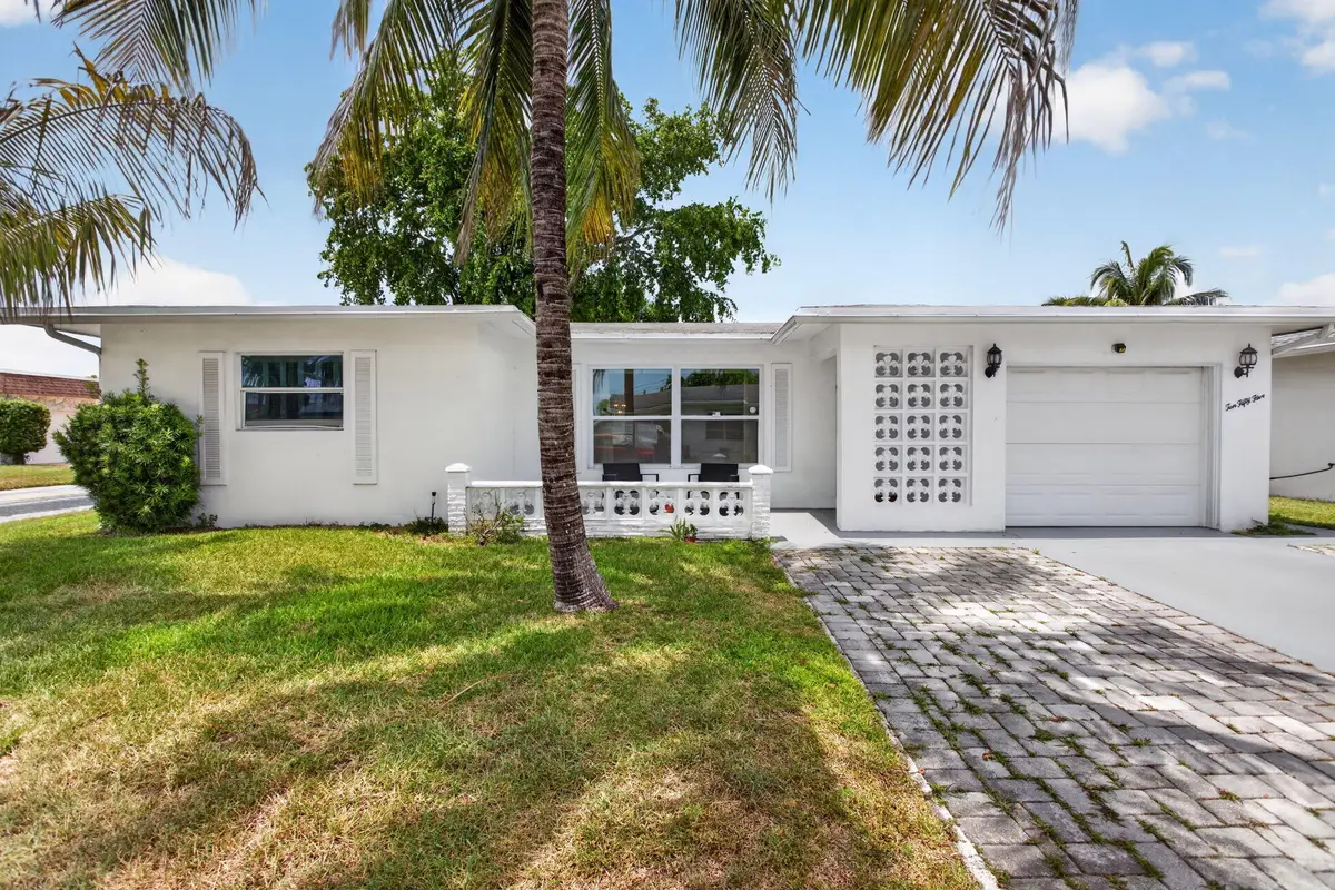 1055 NW 72nd Terrace Nw, Margate, FL 33063 - #1