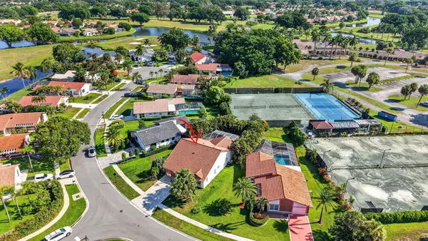 19600 Sea Pines Way, Boca Raton, FL 33498