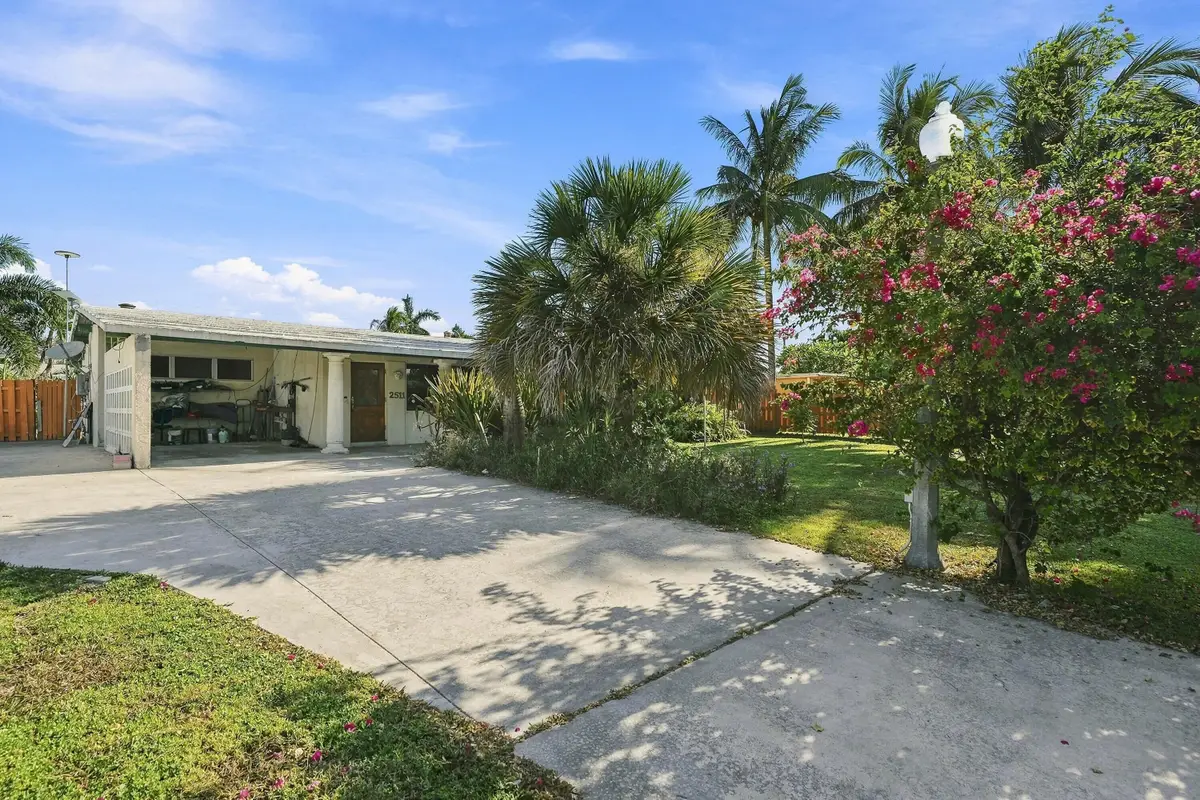 2511 NE 12th Court, Pompano Beach, FL 33062 - #1