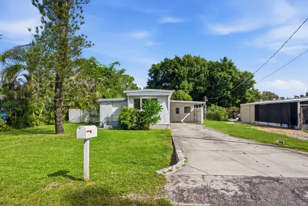 1823 SW College Street, Stuart, FL 34997