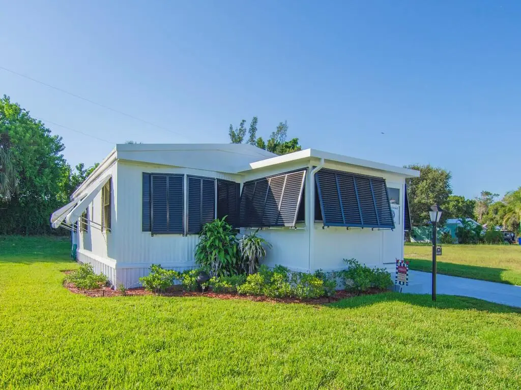385 NE Jade Circle, Jensen Beach, FL 34957 - #1