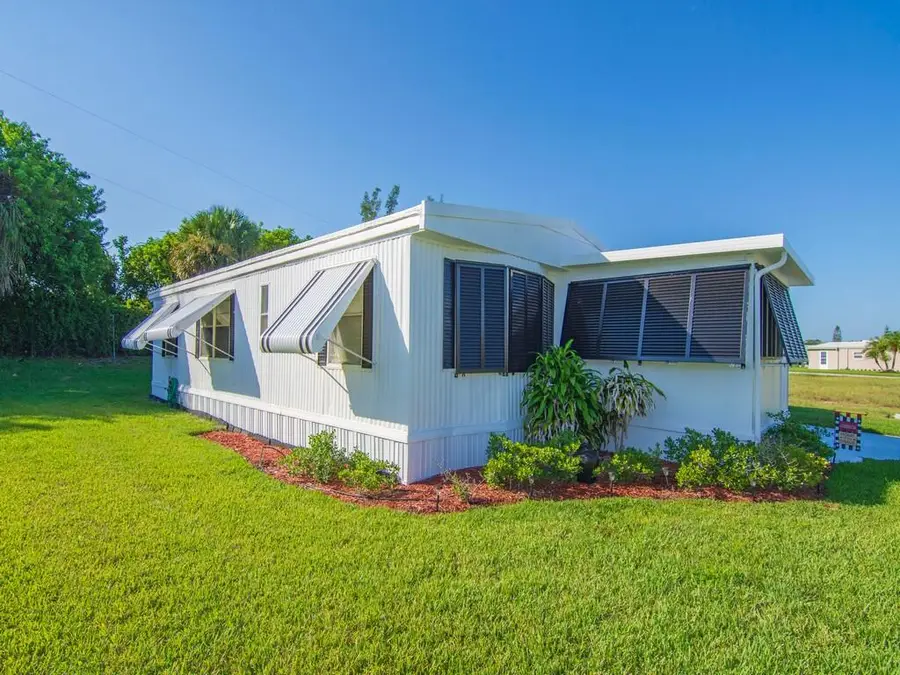 385 NE Jade Circle, Jensen Beach, FL 34957 - #2