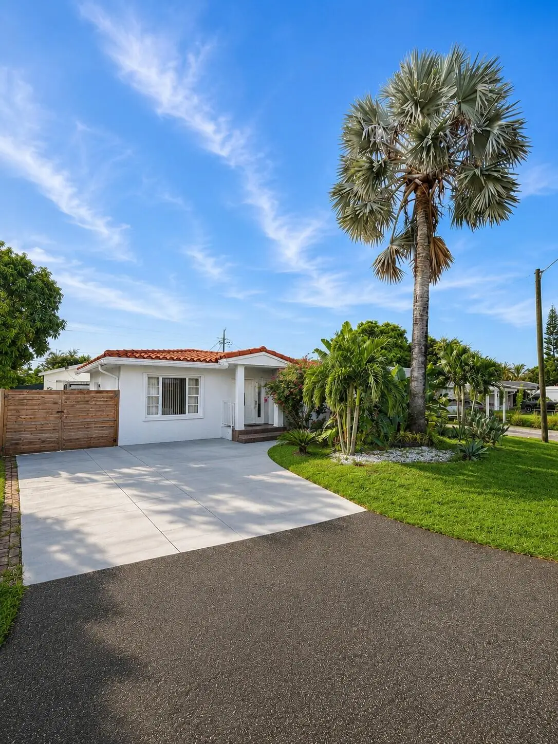 4730 NE 3rd Avenue, Oakland Park, FL 33334 - #1