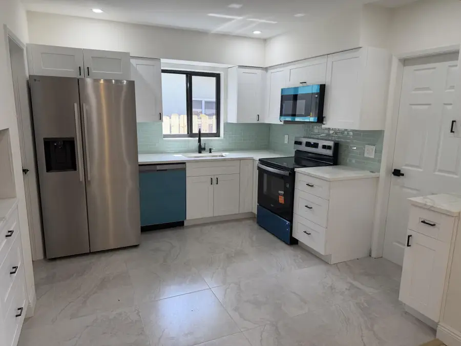 80 NE 48th Street, Oakland Park, FL 33334 - #2