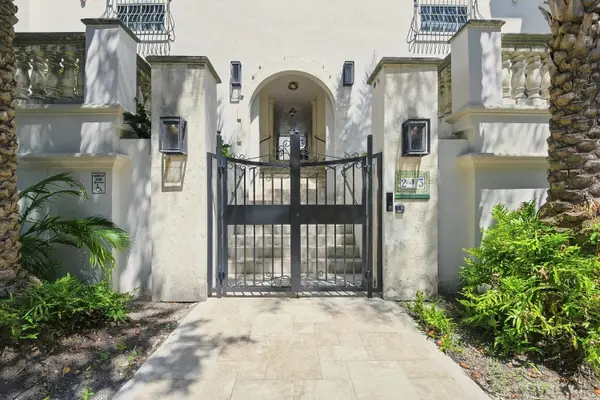 243 Meridian Avenue #113, Miami Beach, FL 33139