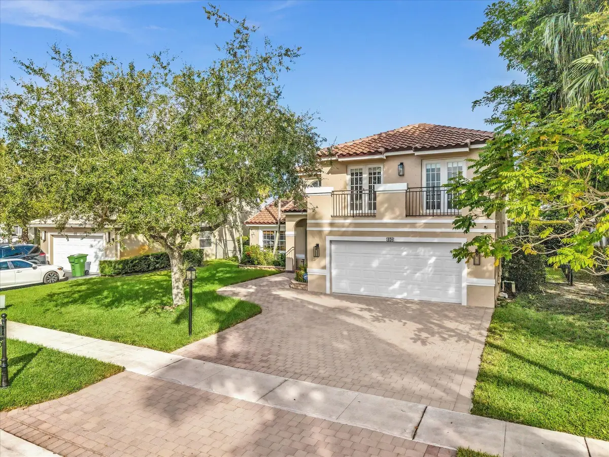 420 NW 188th Terrace, Pembroke Pines, FL 33029 - #1