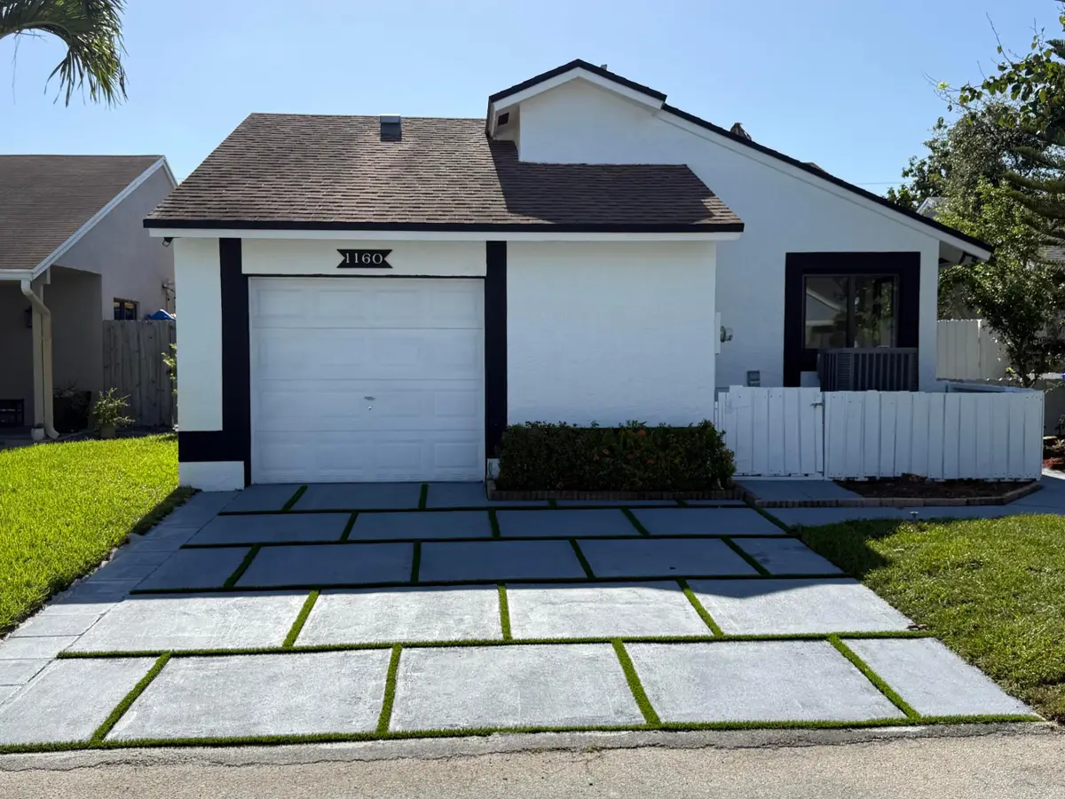 1160 SW 111th Avenue, Pembroke Pines, FL 33025 - #1