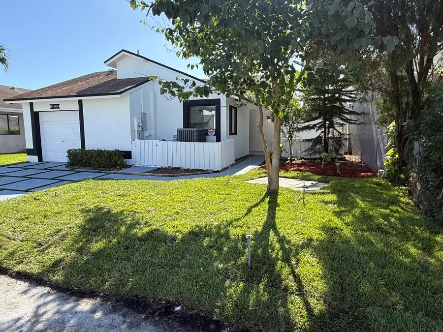 1160 SW 111th Avenue, Pembroke Pines, FL 33025 - #2