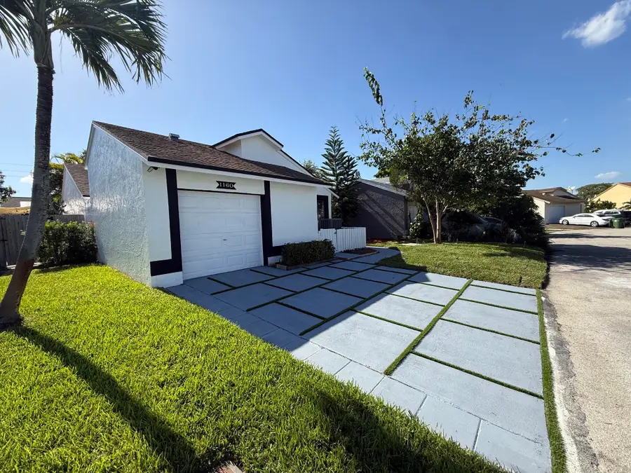 1160 SW 111th Avenue, Pembroke Pines, FL 33025 - #3