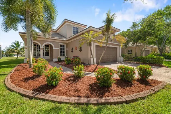 12390 NW 78th Manor, Parkland, FL 33076