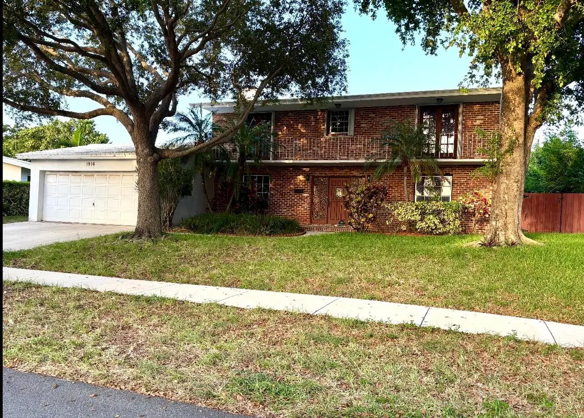 1916 Harbourview Drive, Fort Lauderdale, FL 33316 - #1