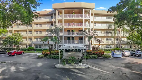 545 Oaks Lane #410, Pompano Beach, FL 33069