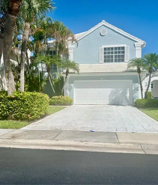 10 Blenheim Court, Palm Beach Gardens, FL 33418