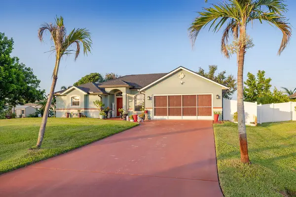1871 SW Monterrey Lane, Port St Lucie, FL 34953