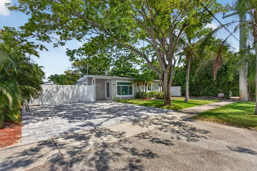 4520 NE 15th Avenue, Pompano Beach, FL 33064 - #2