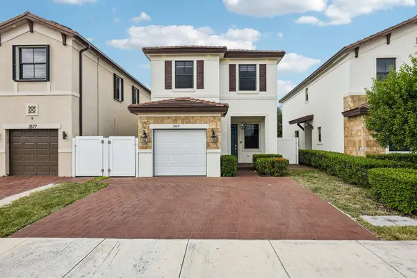 3567 W 110th Terrace, Hialeah, FL 33018